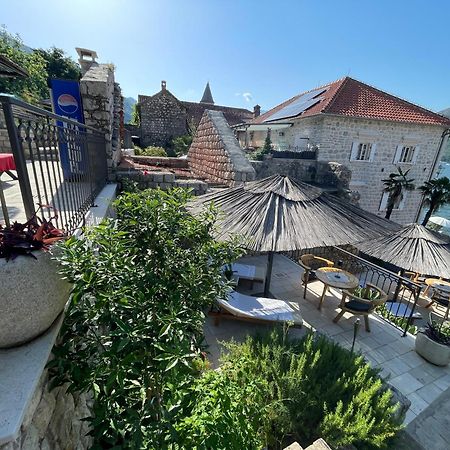 Vila Djuro Mikijelj Donji Stoliv Exterior foto