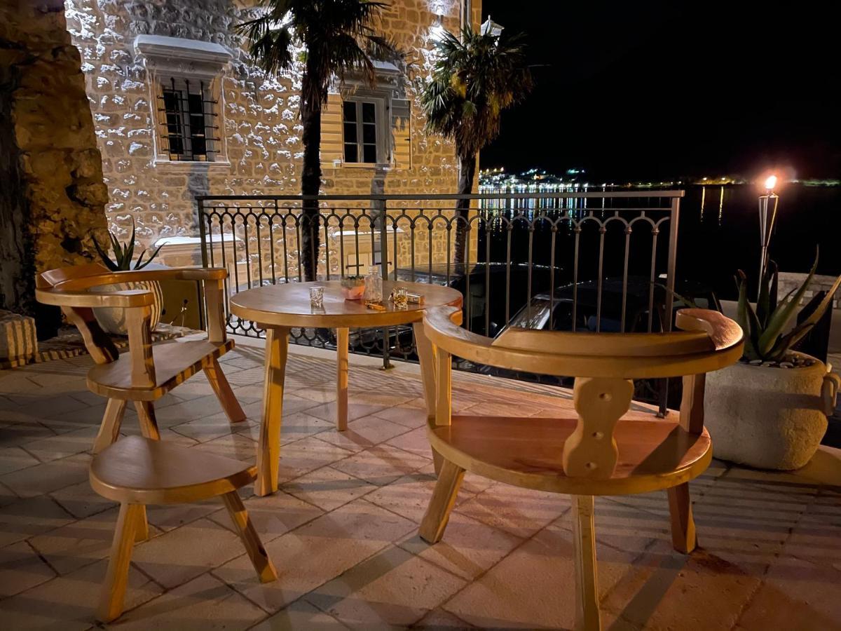 Vila Djuro Mikijelj Donji Stoliv Exterior foto